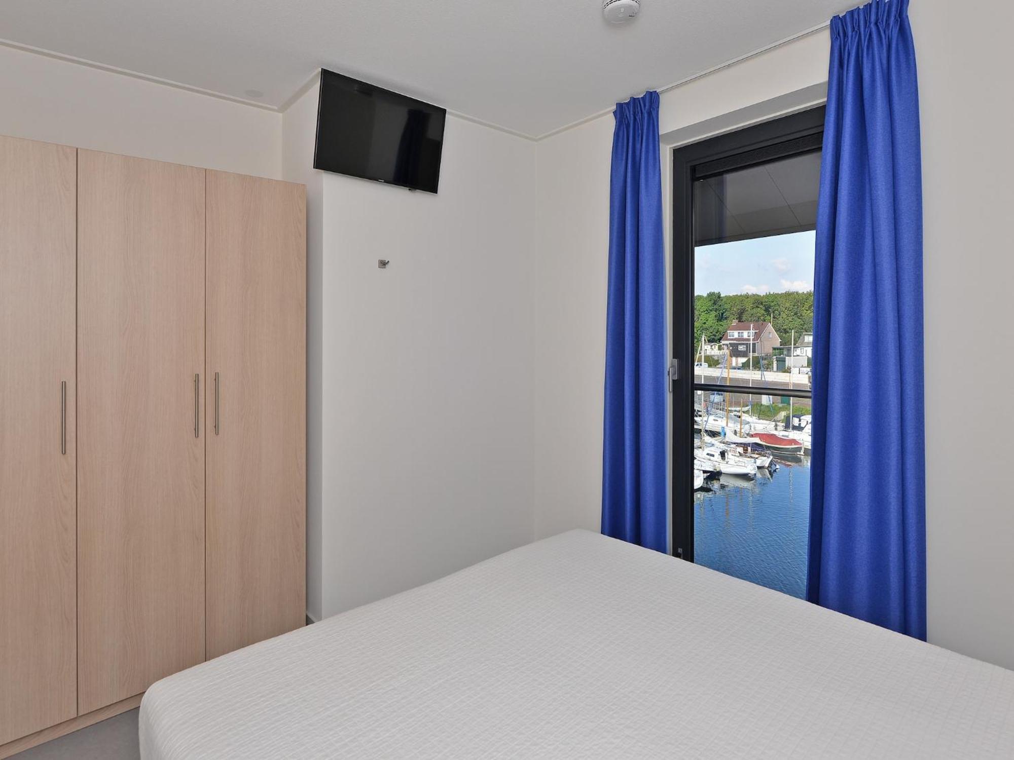 Waterlodge Blue Lagoon On A Jetty For 4 People Kamperland Exteriér fotografie